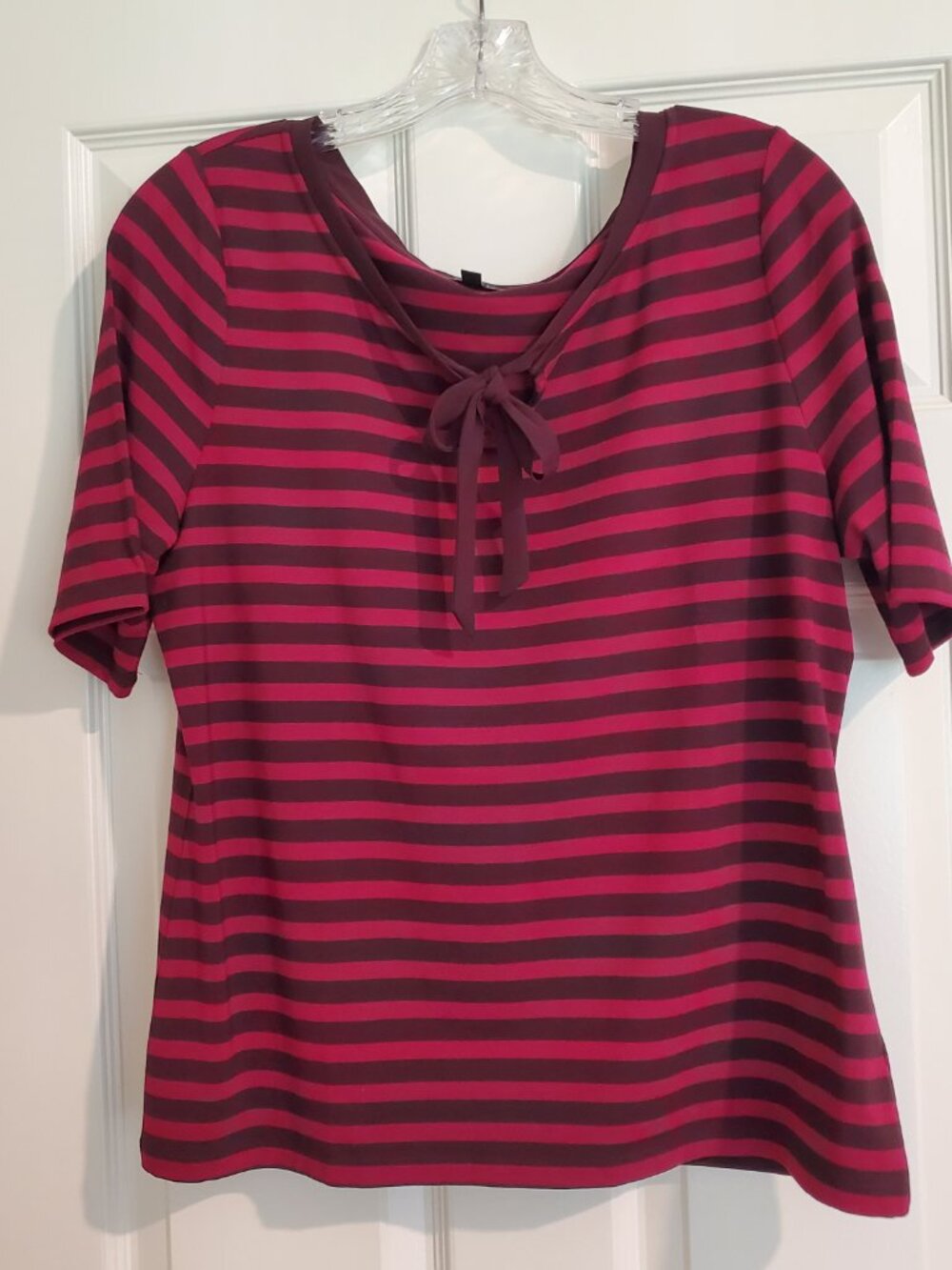 Talbots Womens Magenta Burgundy Striped Tie Neck Elbow Sleeve Top Size L - NWOT